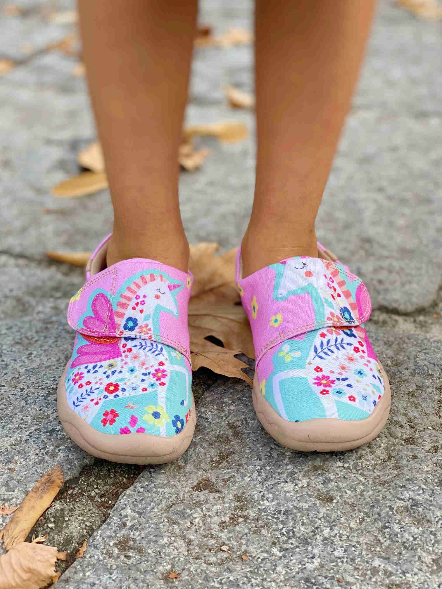 UIN Footwear Kid Fantasy Unicorn Kid Canvas loafers