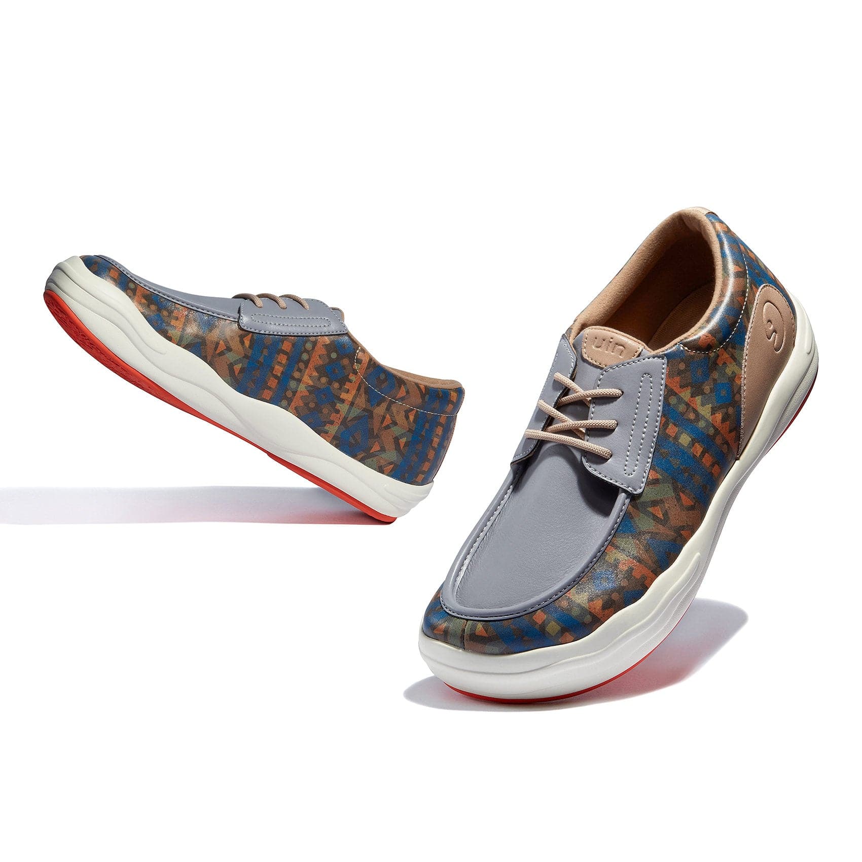 UIN Footwear Men Retro Geometry Andalusia VIII Men Canvas loafers