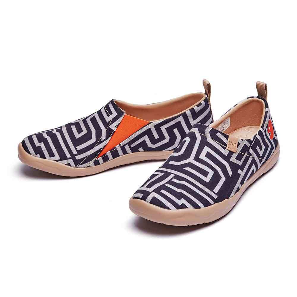 UIN Footwear Men Thread of Maze Canvas loafers