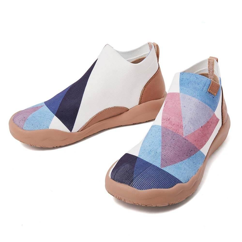 UIN Footwear Women Bare Triangle Canvas loafers