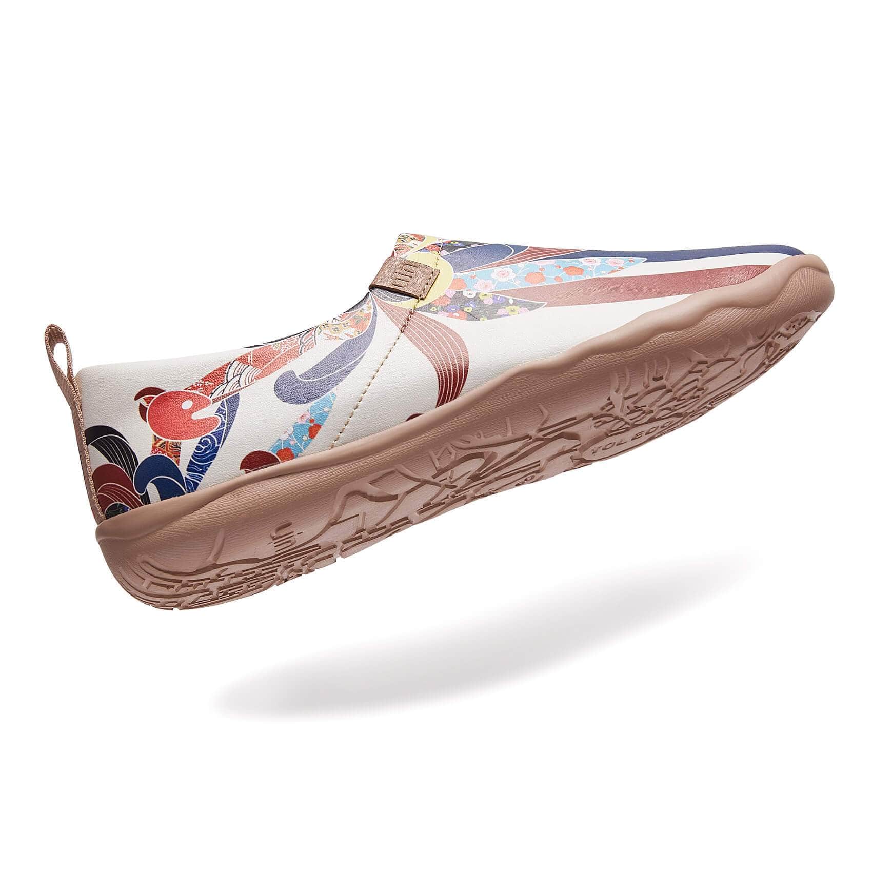 UIN Footwear Women Chrysanthemum Canvas loafers