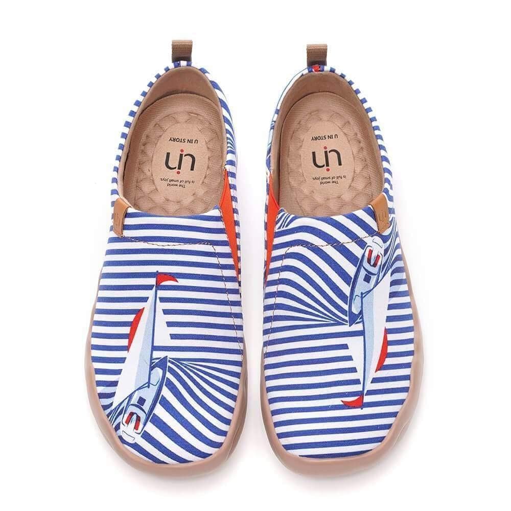 UIN Footwear Women Ferry Well Canvas loafers