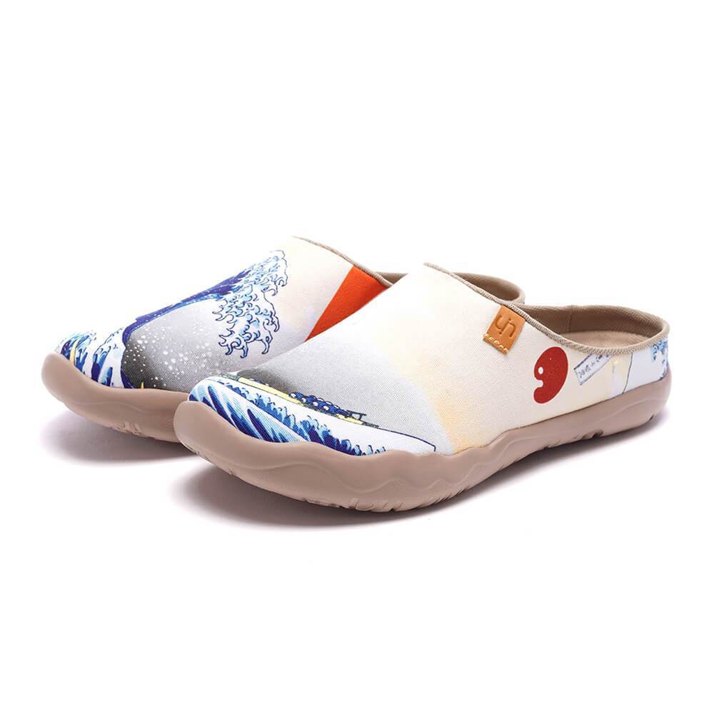 UIN Footwear Women Great Wave off Kanagawa Slipper Canvas loafers