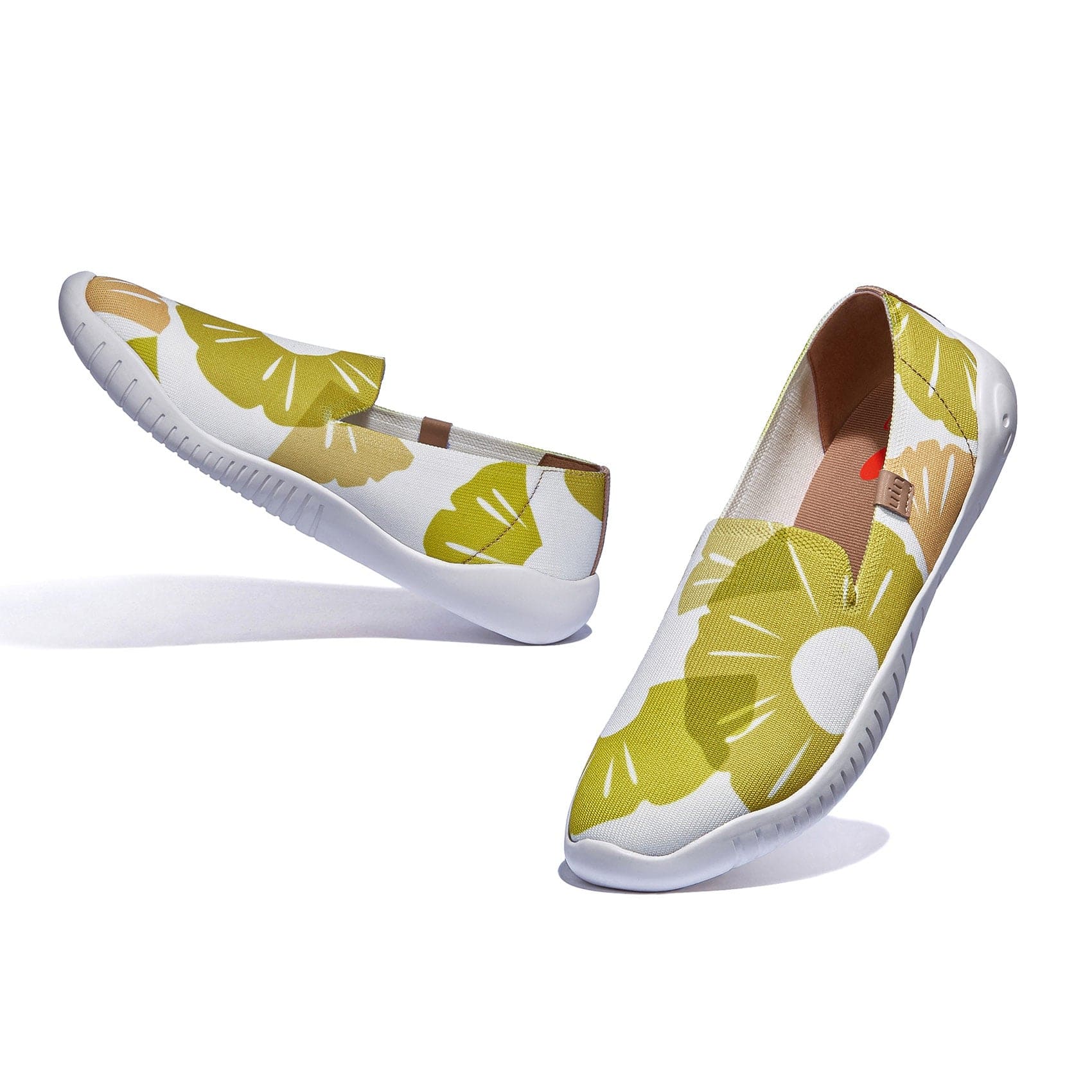 UIN Footwear Women Pineapple Slices Menorca II Women Canvas loafers