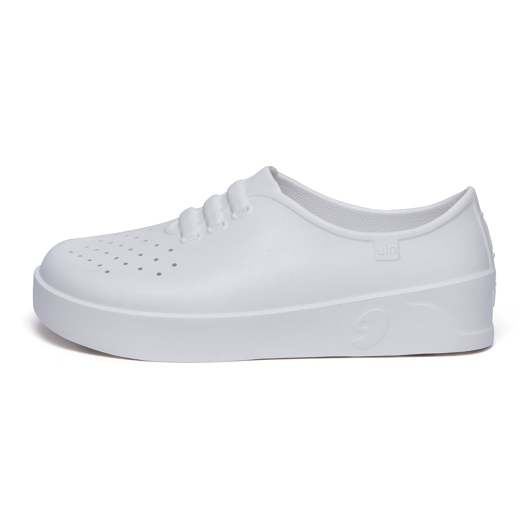 UIN Footwear Women Pure White Tenerife 2 Women Canvas loafers