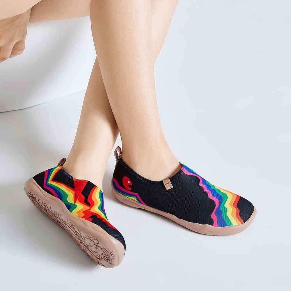 UIN Footwear Women Rainbow Love Black Women Canvas loafers