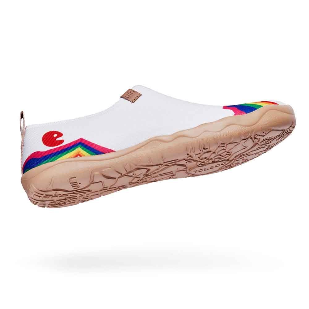 UIN Footwear Women Rainbow Love White Women Canvas loafers