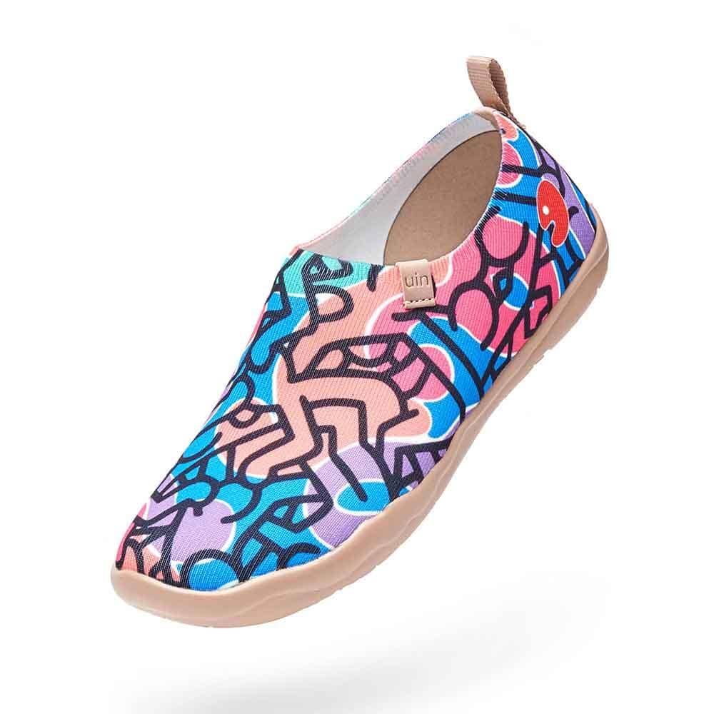 UIN Footwear Women The Crowd Canvas loafers