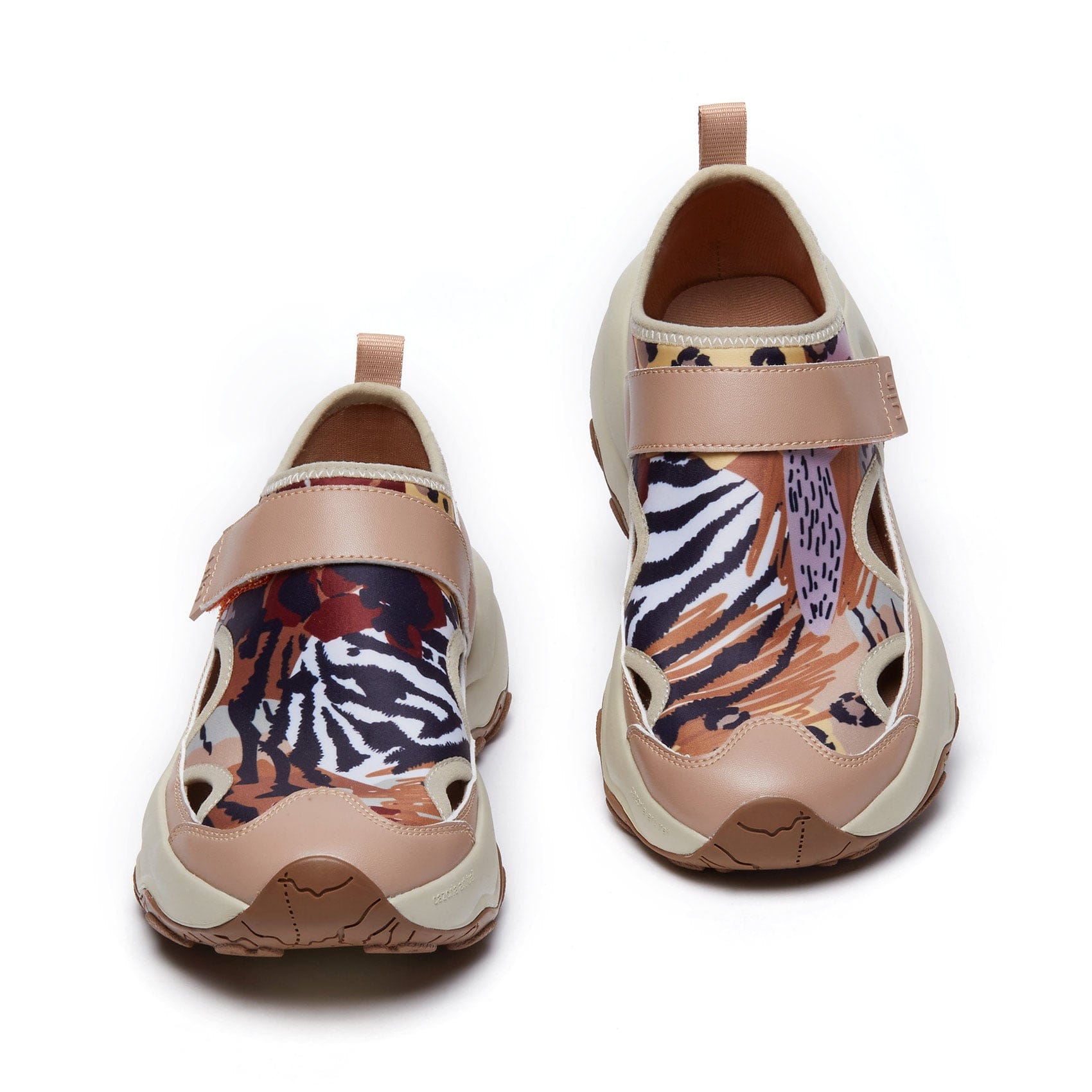 UIN Footwear Women Wild Tiger Cazorla VI Women Canvas loafers